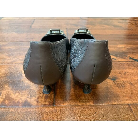 Donald J Pliner Gray Snakeskin Square Toe Kitten Heels W/ Buckle, Size 10 - Picture 8 of 11